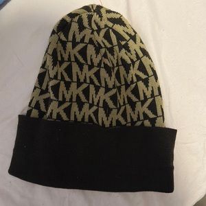 BRAND NEW Micheal kors hat